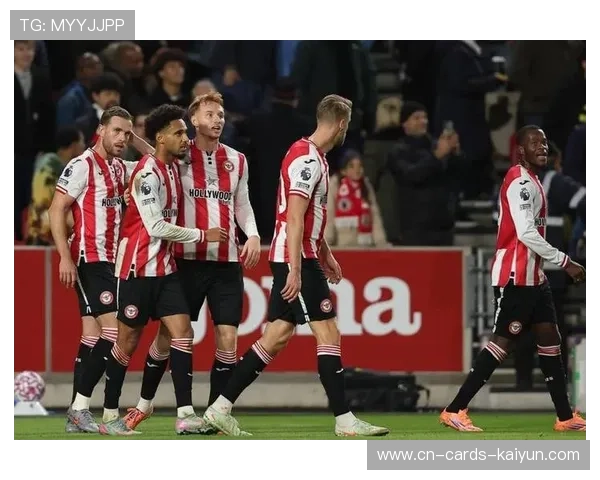 利物浦边路传中连续威胁球门